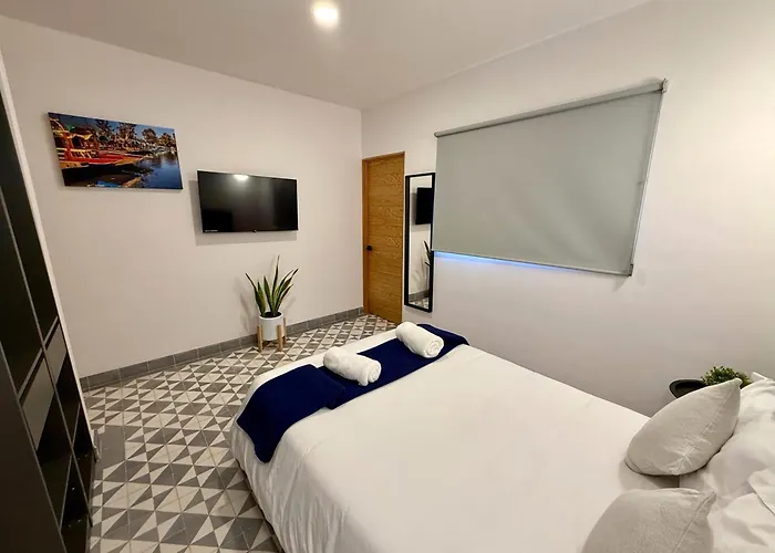 Pensión Heriberto Frías 3*